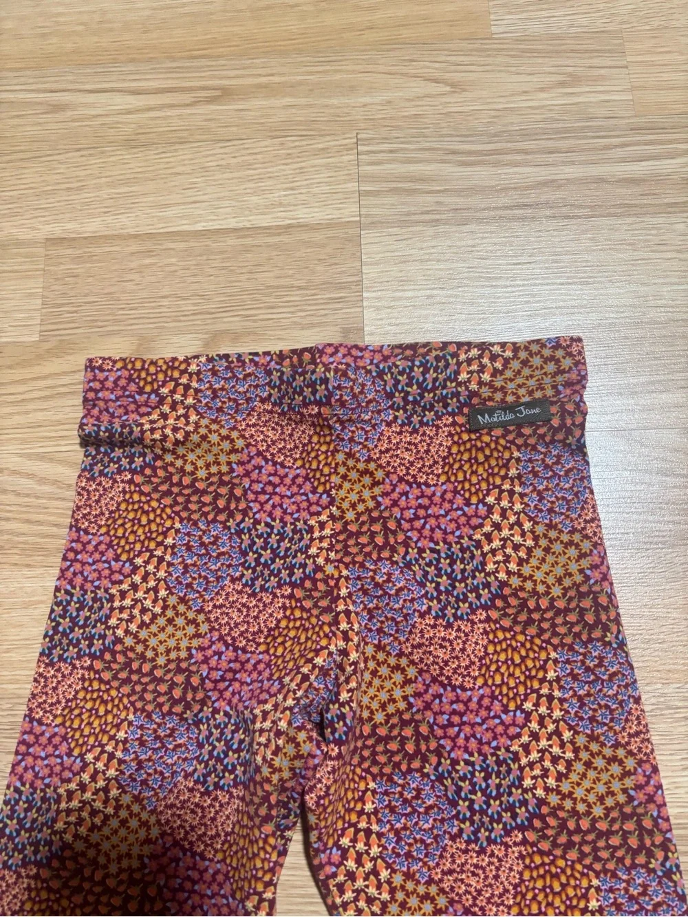 “Matilda Jane” dress with matching leggings size 8 in excellent condition